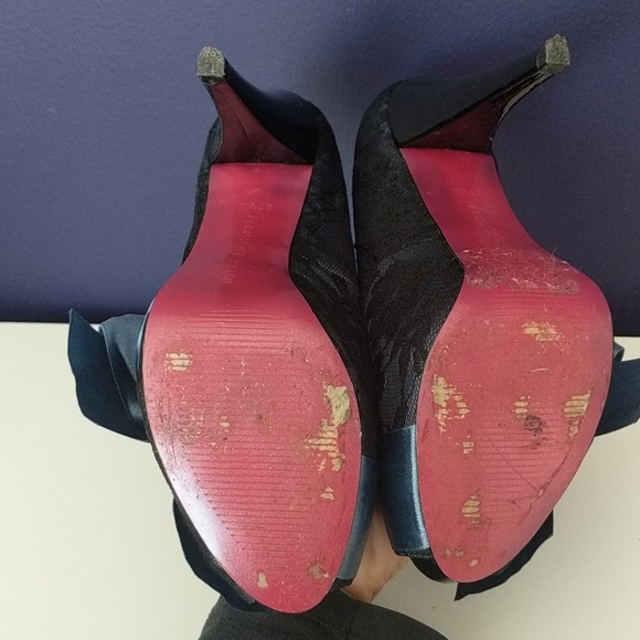 Shoes - Picture 6 of 6